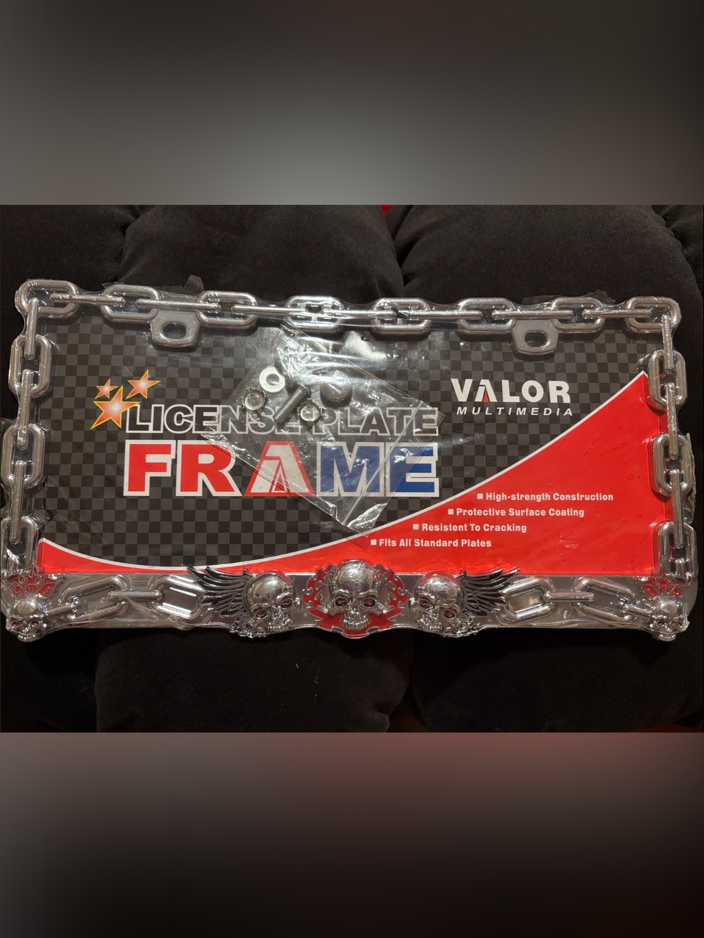 License Plate Frame - Silver Chain Skull Design